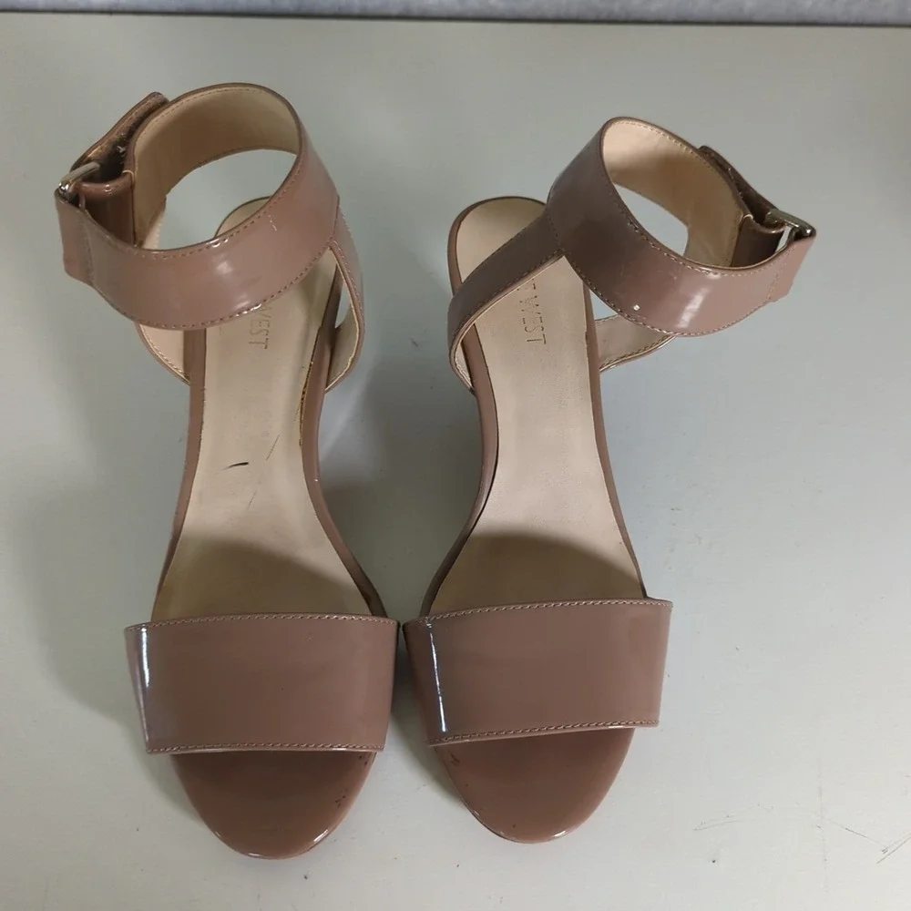 Nine West Riley Nude Patent ‎ Wedge Heels Dress Sandals Ankle Strap Neutral 8.5M
